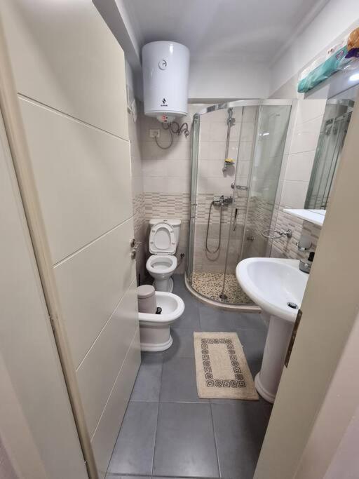 Comfort Apartment Tirane מראה חיצוני תמונה