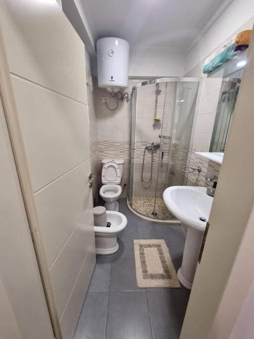 Comfort Apartment Tirane מראה חיצוני תמונה